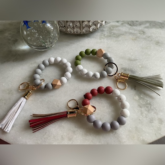 Wristlet Keychain - Picture 1 of 2